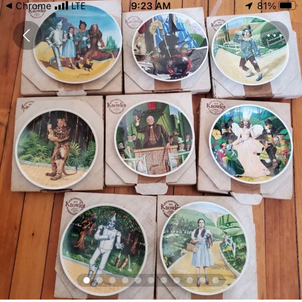 Original wizard of oz & beauty & the beast plate complete sets w/paperwork